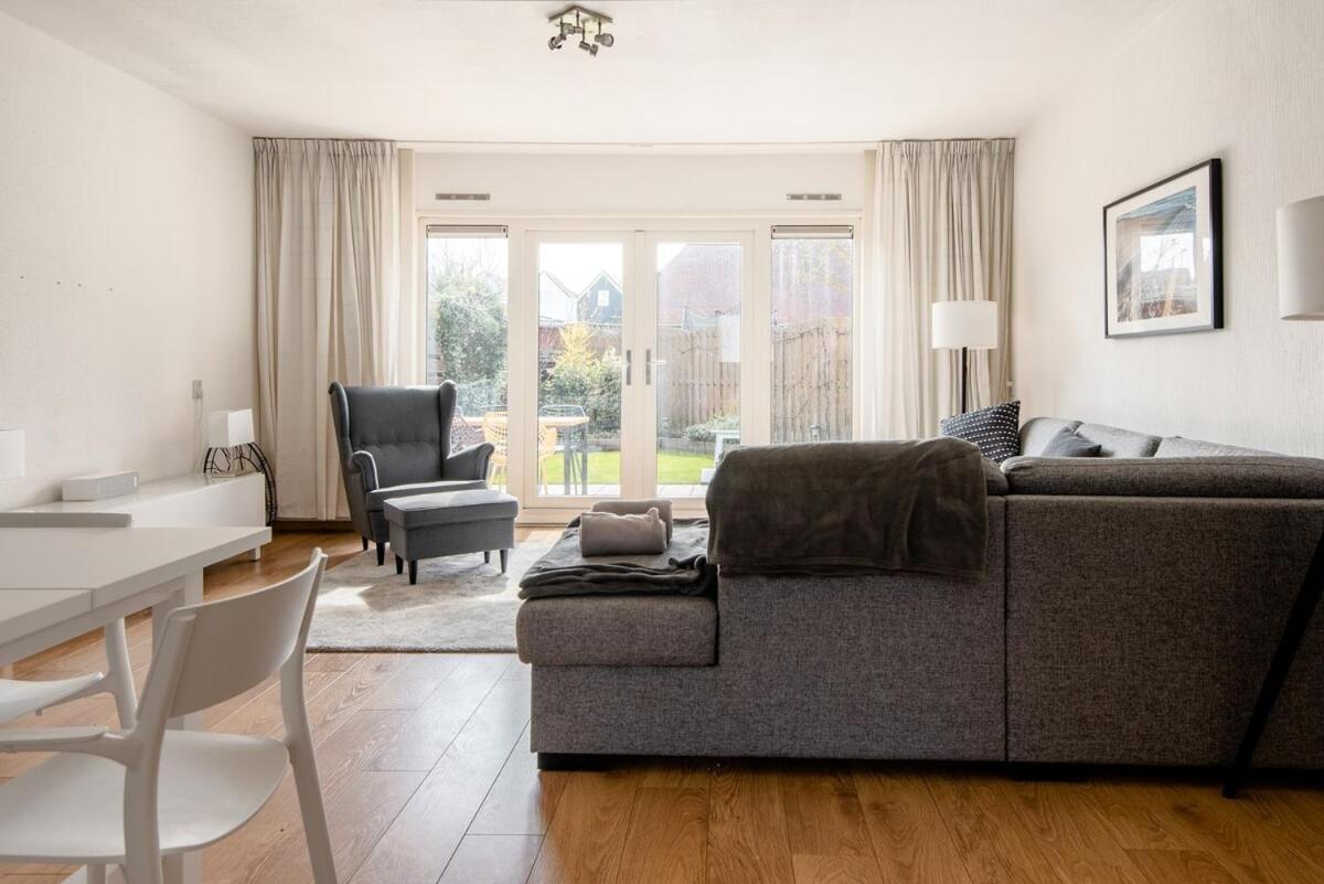Julianadorp Zuhause Am Meer Fuer 6 Personen Mit 4 Schlafzimmern Exterior photo
